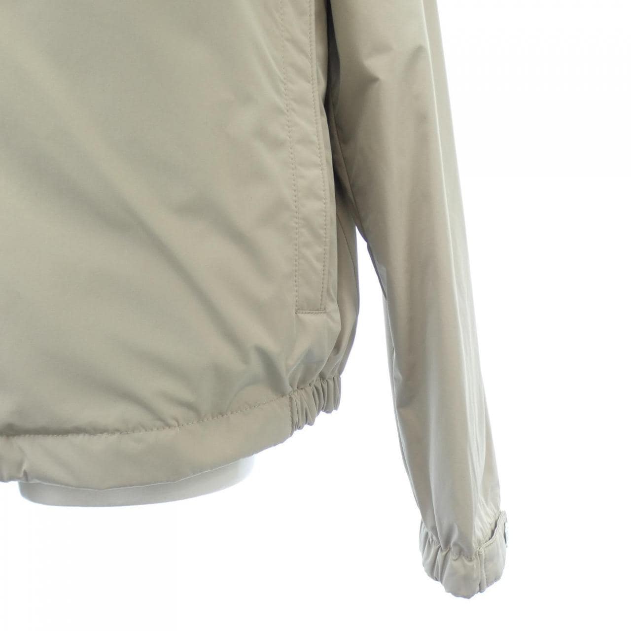 モンクレール MONCLER ダウンジャケット