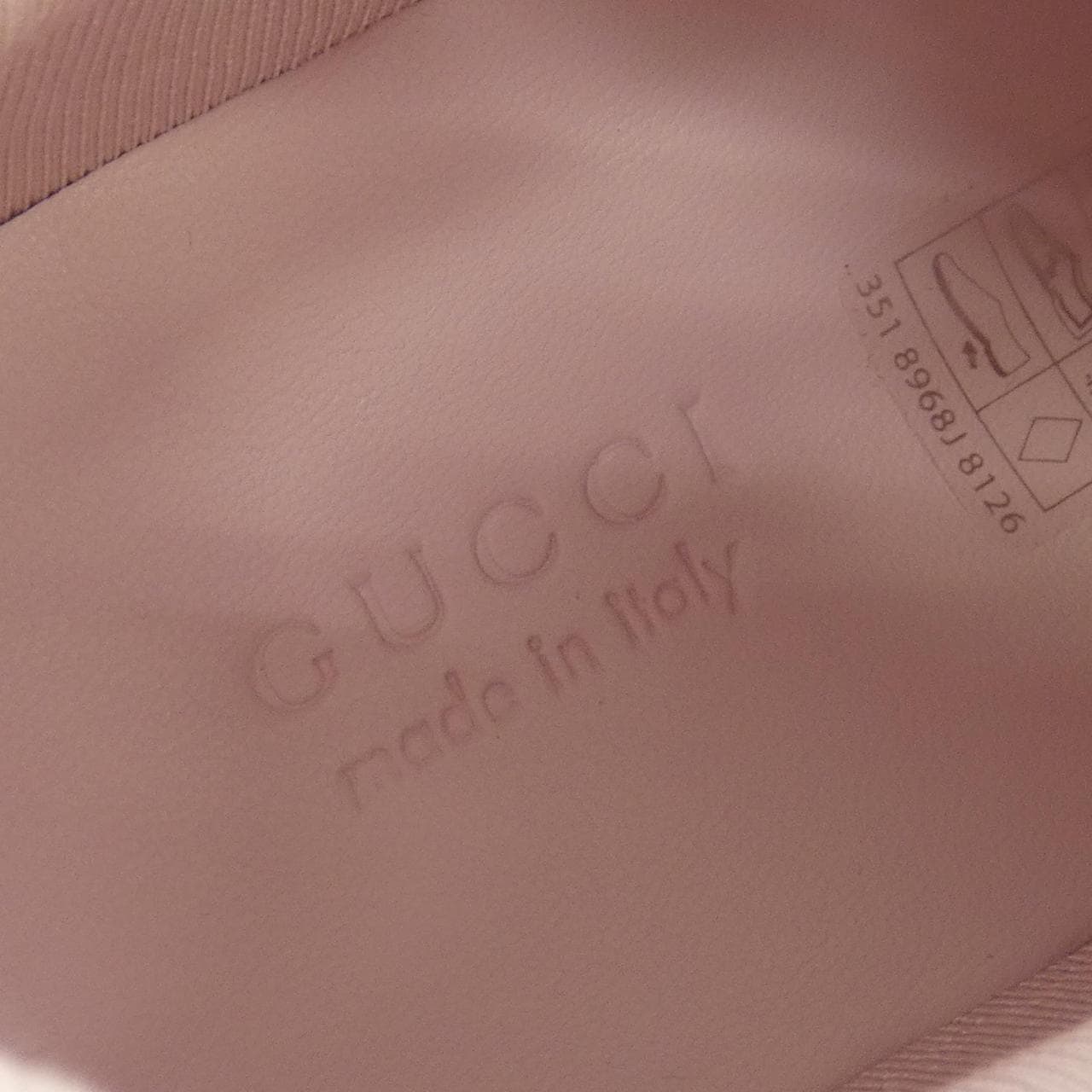 グッチ GUCCI BASKETS GUCCI CUB3D 828059 スニーカー