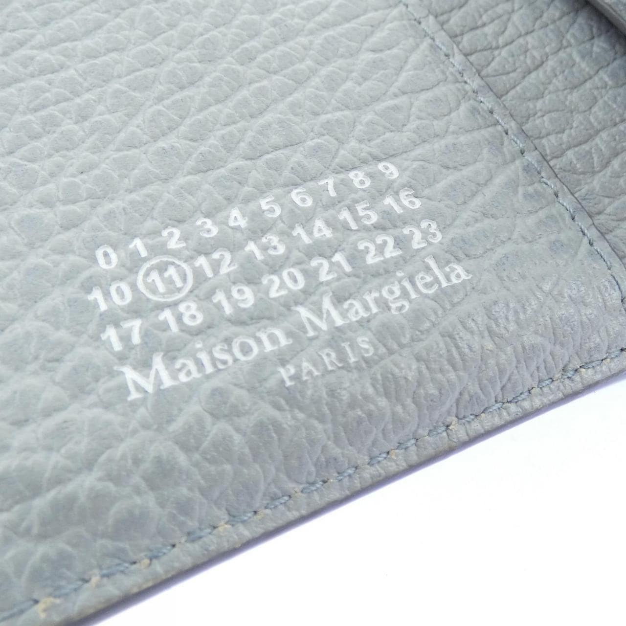 メゾンマルジェラ Maison Margiela 4ステッチ 三つ折り ウォレット SA3UI0010 WALLET