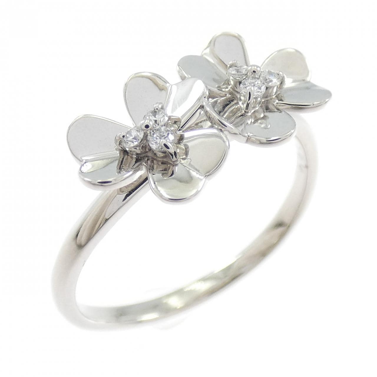 PT900 フラワー ダイヤモンド リング 0.06CT
