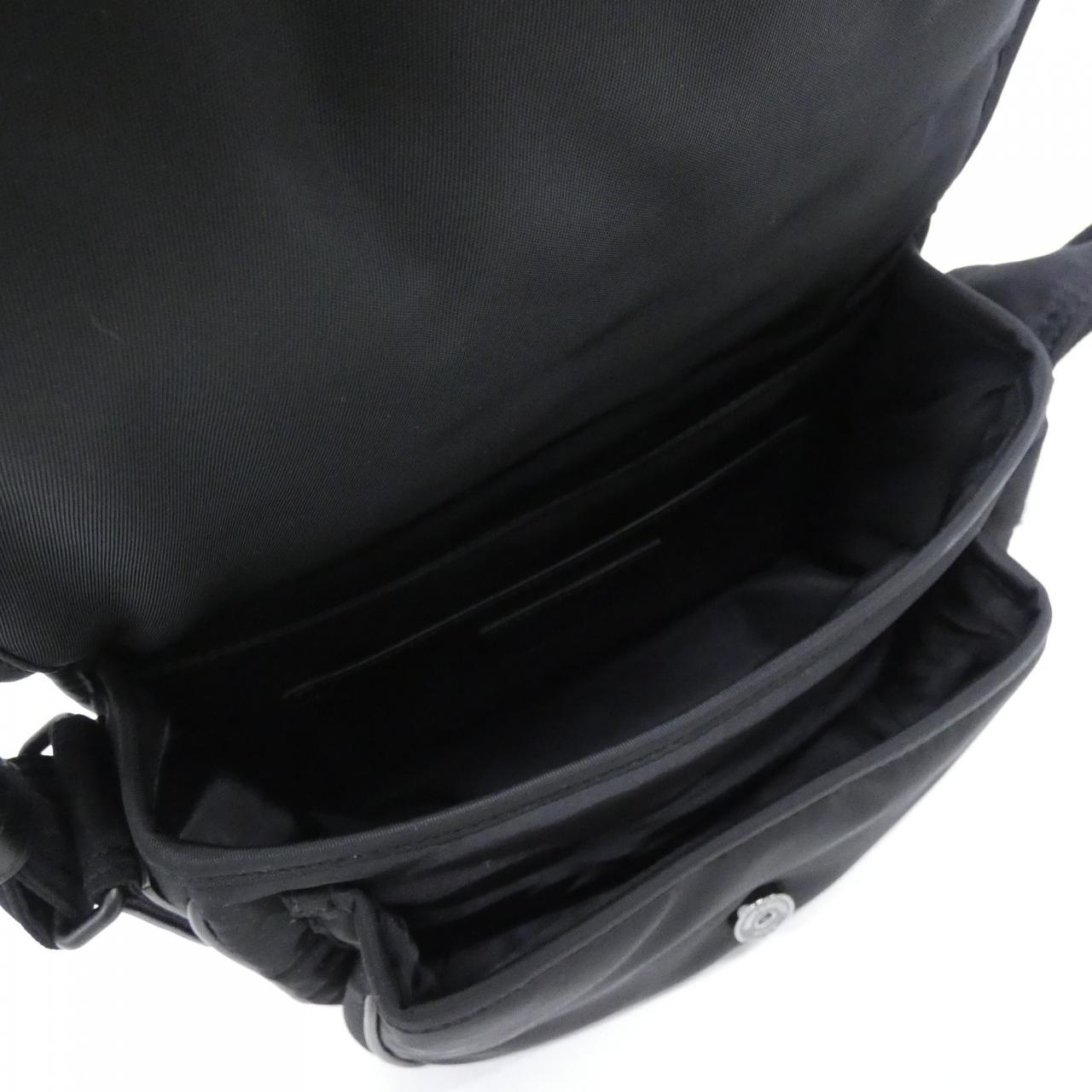 【新品】サンローラン ニキ 776611 FACKH ショルダーバッグ