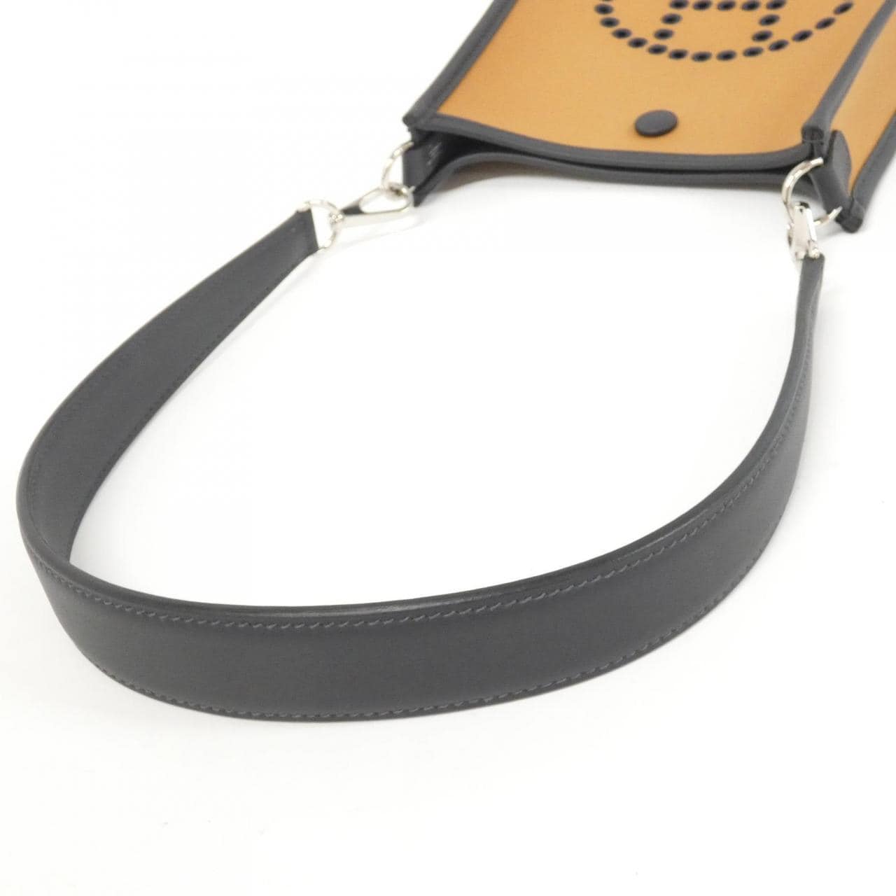 エルメス ネオ エヴリン 16cm 084545CK ショルダーバッグ