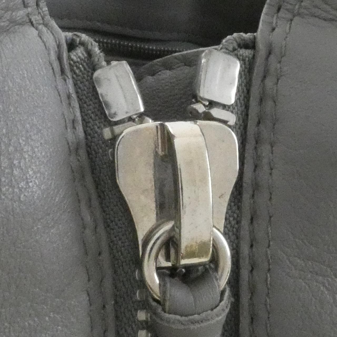 バレンシアガ PAPIER B4 ZIP AROUND 432596 DLQ0N バッグ