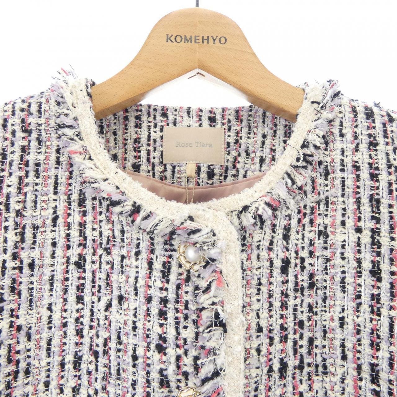 ローズティアラ ROSE TIARA ノーカラージャケット