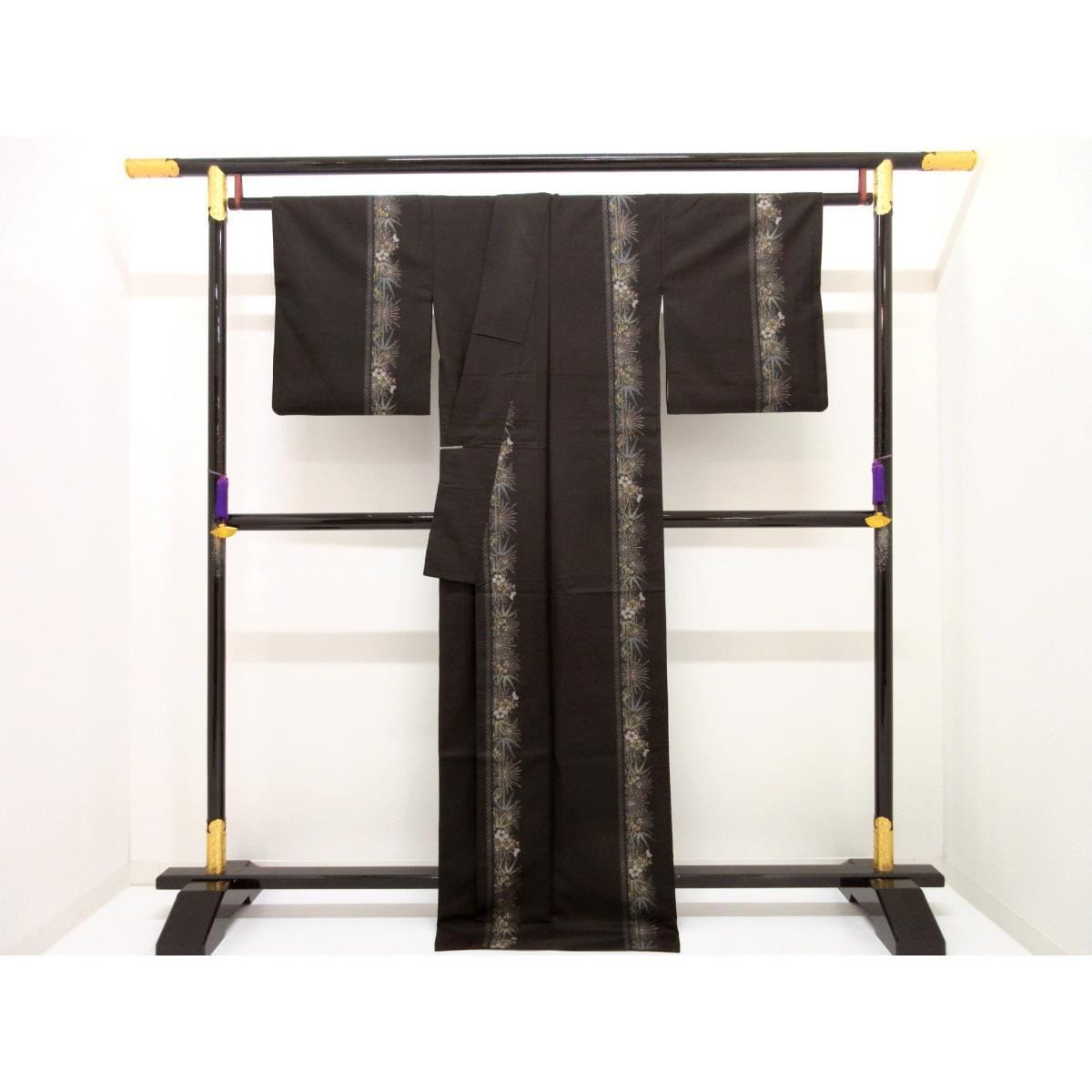 紬　九マルキ　証紙付　身幅Ｌ寸【本場奄美大島紬】