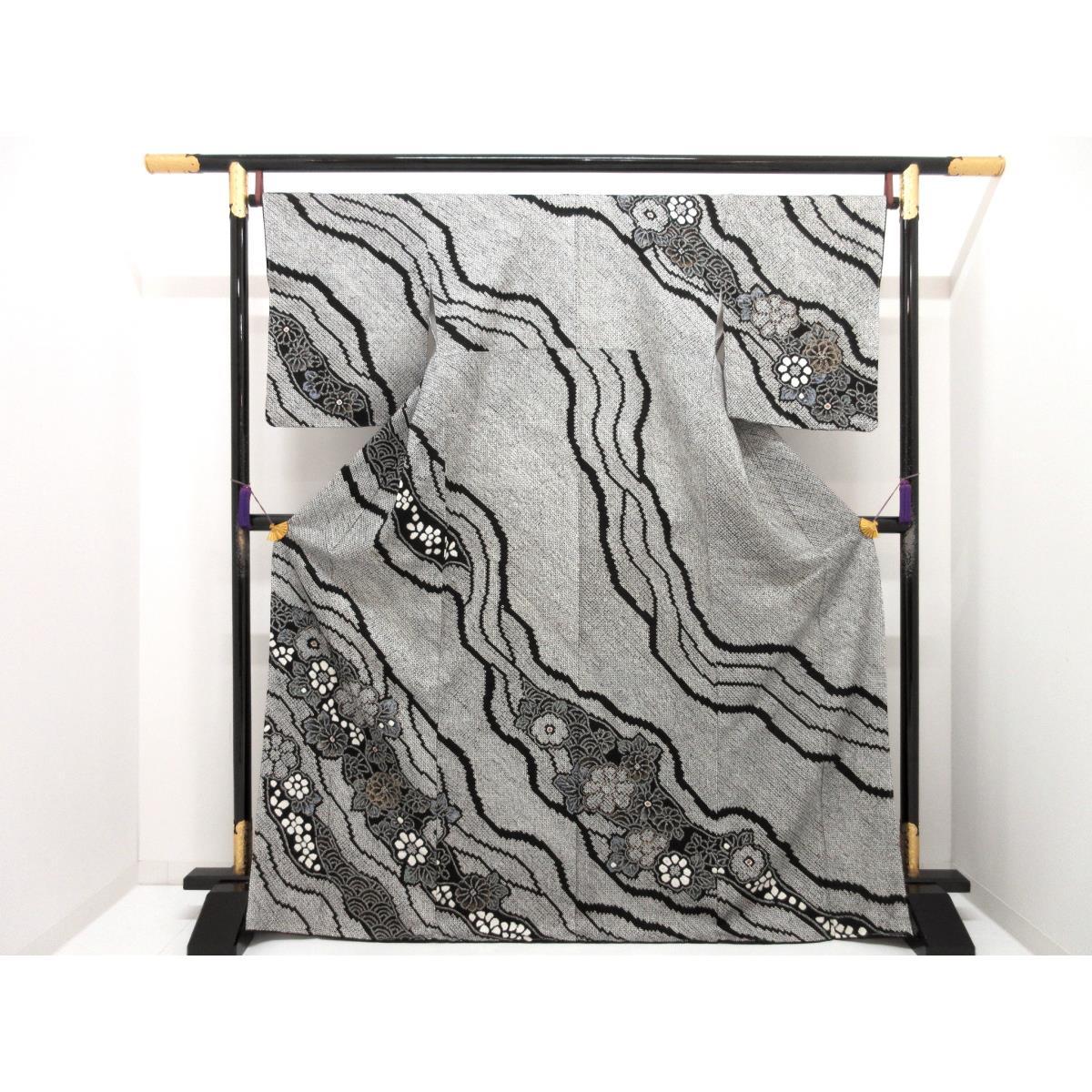 訪問着　総絞り　金彩加工