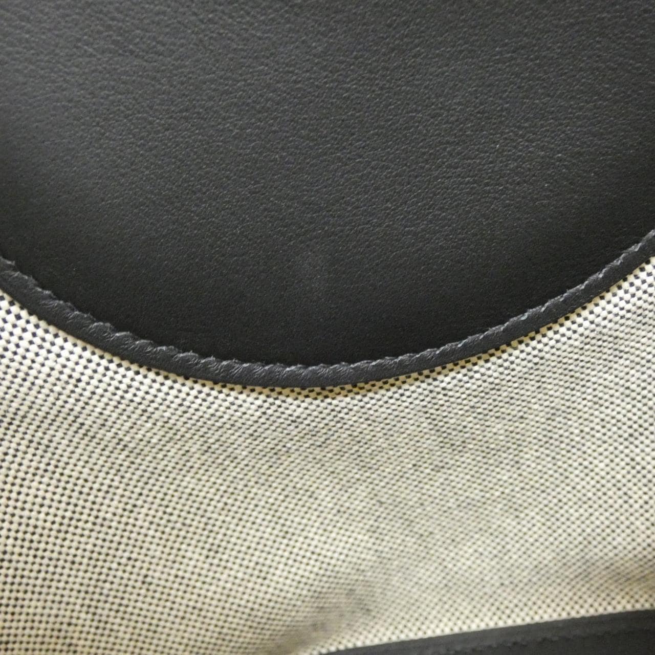 エルメス イン ザ ループ 23cm 085693CC バッグ