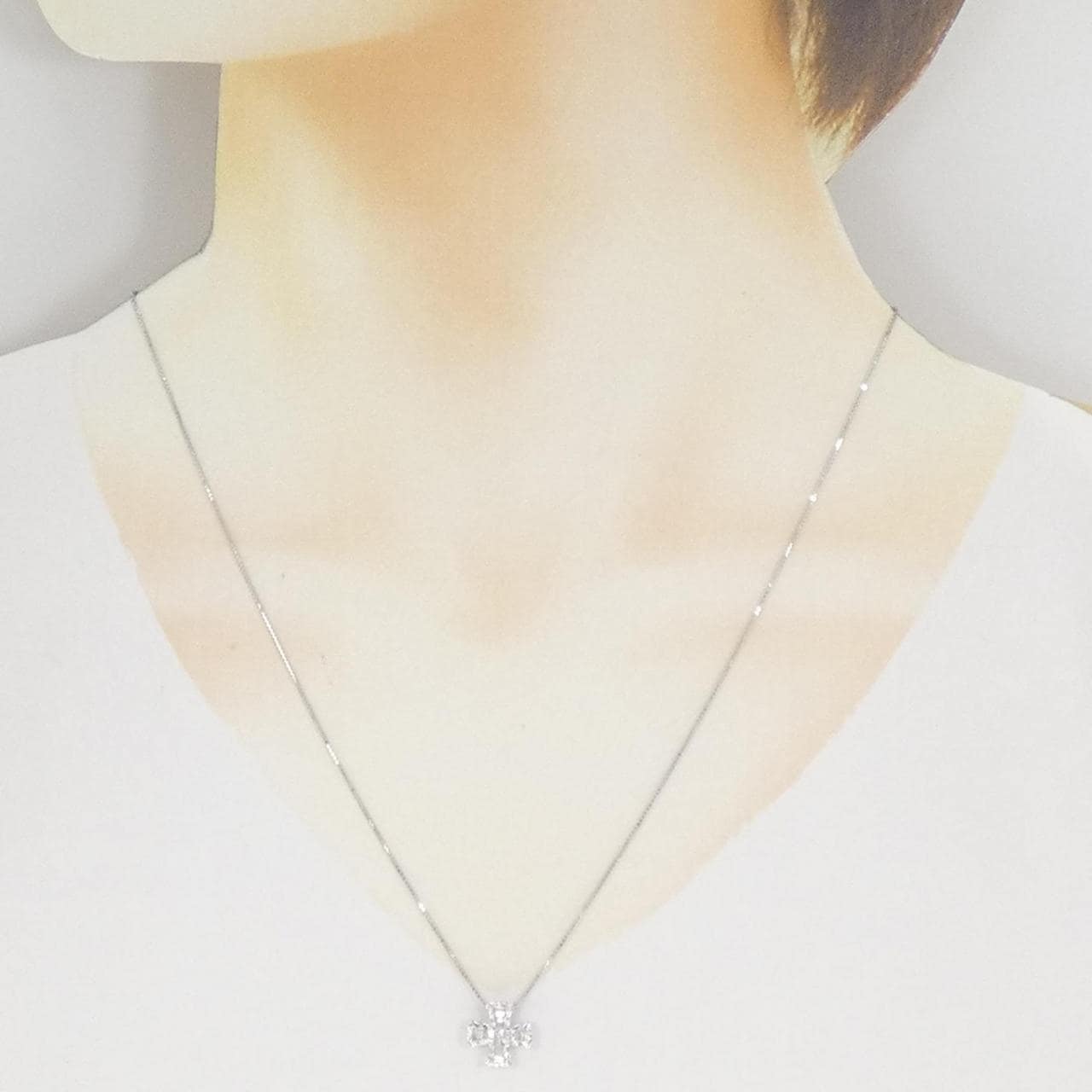 K18WG クロス ダイヤモンド ネックレス 0.20CT