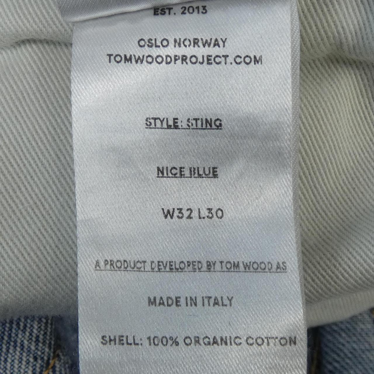 トムウッド TOMWOOD STING ジーンズ