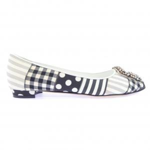 マノロブラニク MANOLO BLAHNIK フラットシューズ