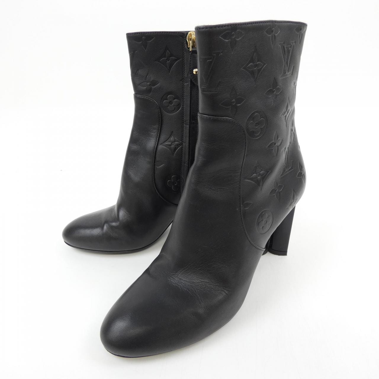 ルイヴィトン LOUIS VUITTON モノグラム パターン デボス ブーツ