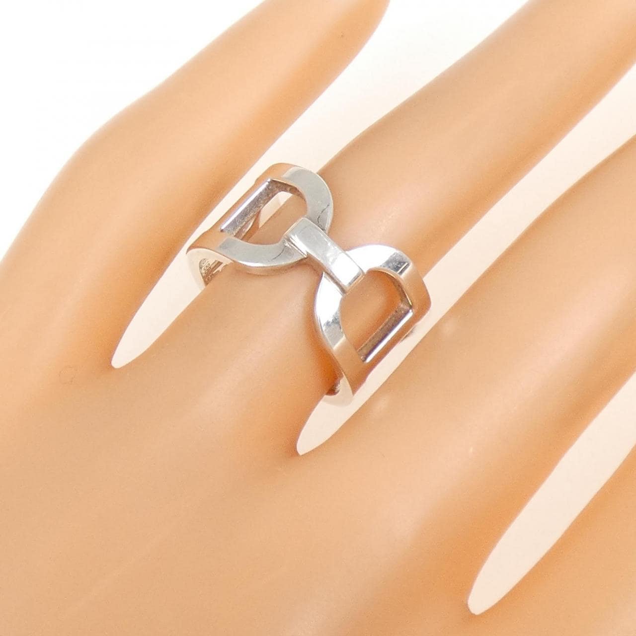 エルメス エヴァー シェーヌダンクル リング