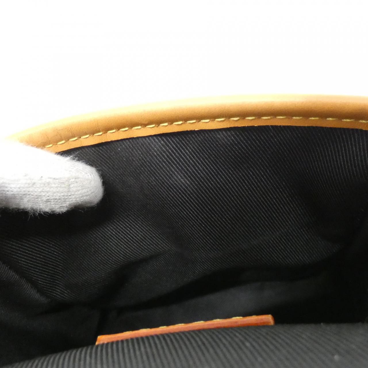 ルイヴィトン ダミエ ジャイアント(LVスクエアード) アマゾン メッセンジャー N40357 ショルダーバッグ