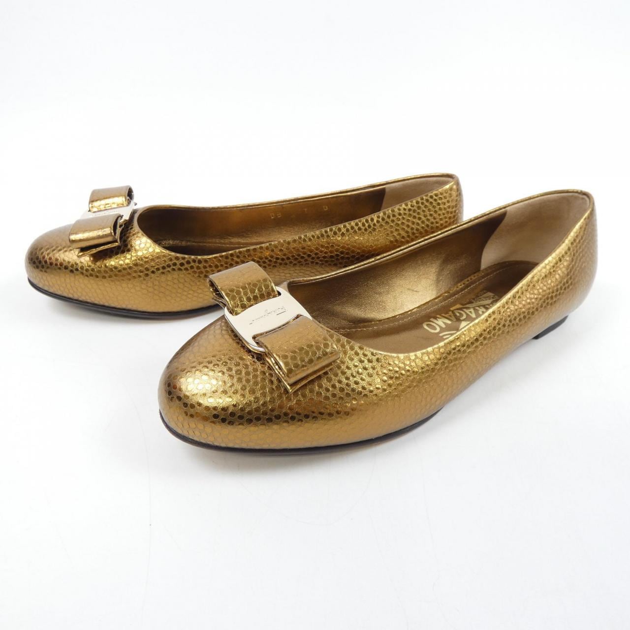 フェラガモ FERRAGAMO フラットシューズ