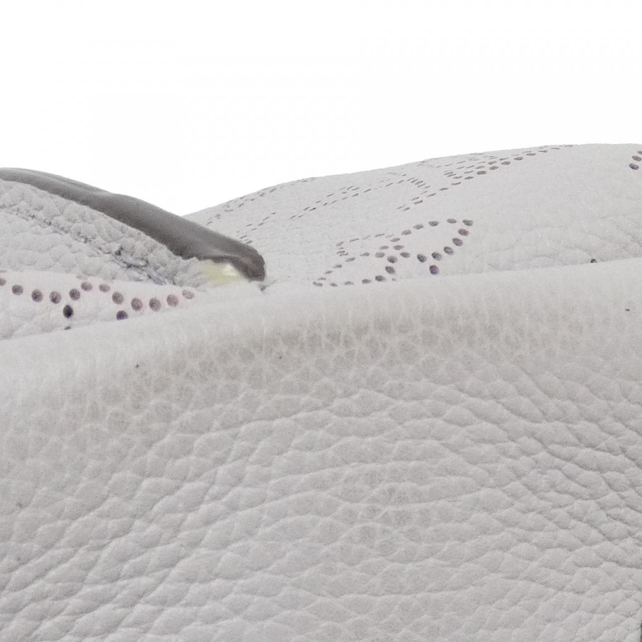 ルイヴィトン マヒナ ムリア M57526 ショルダーバッグ