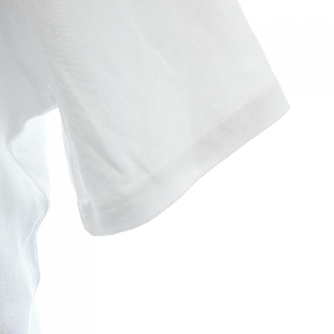 アンティーチポ ANTICIPO Tシャツ