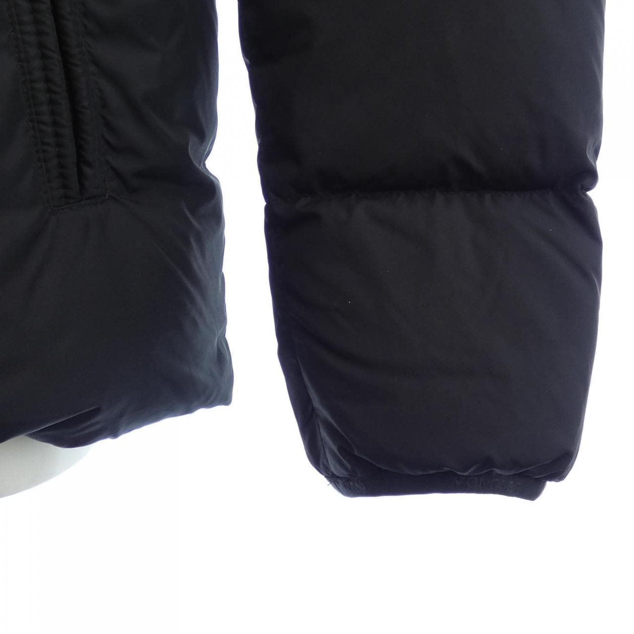 モンクレール MONCLER MONTCLAR ダウンジャケット