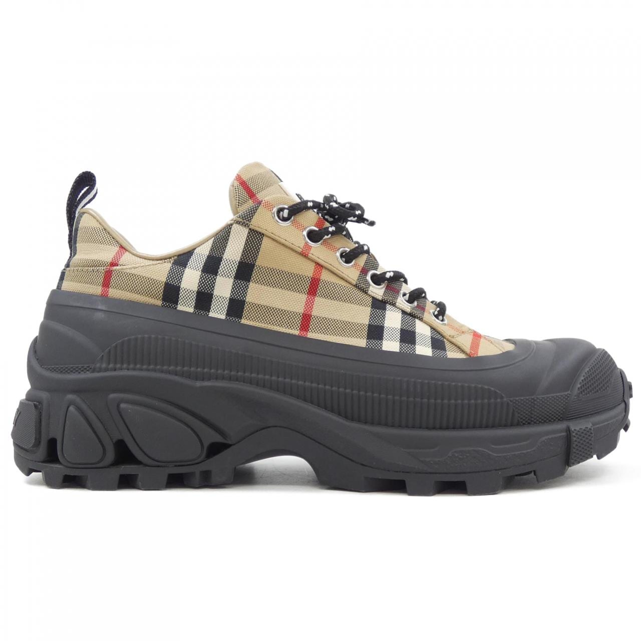 バーバリー BURBERRY ITLEOSHO74CAS スニーカー