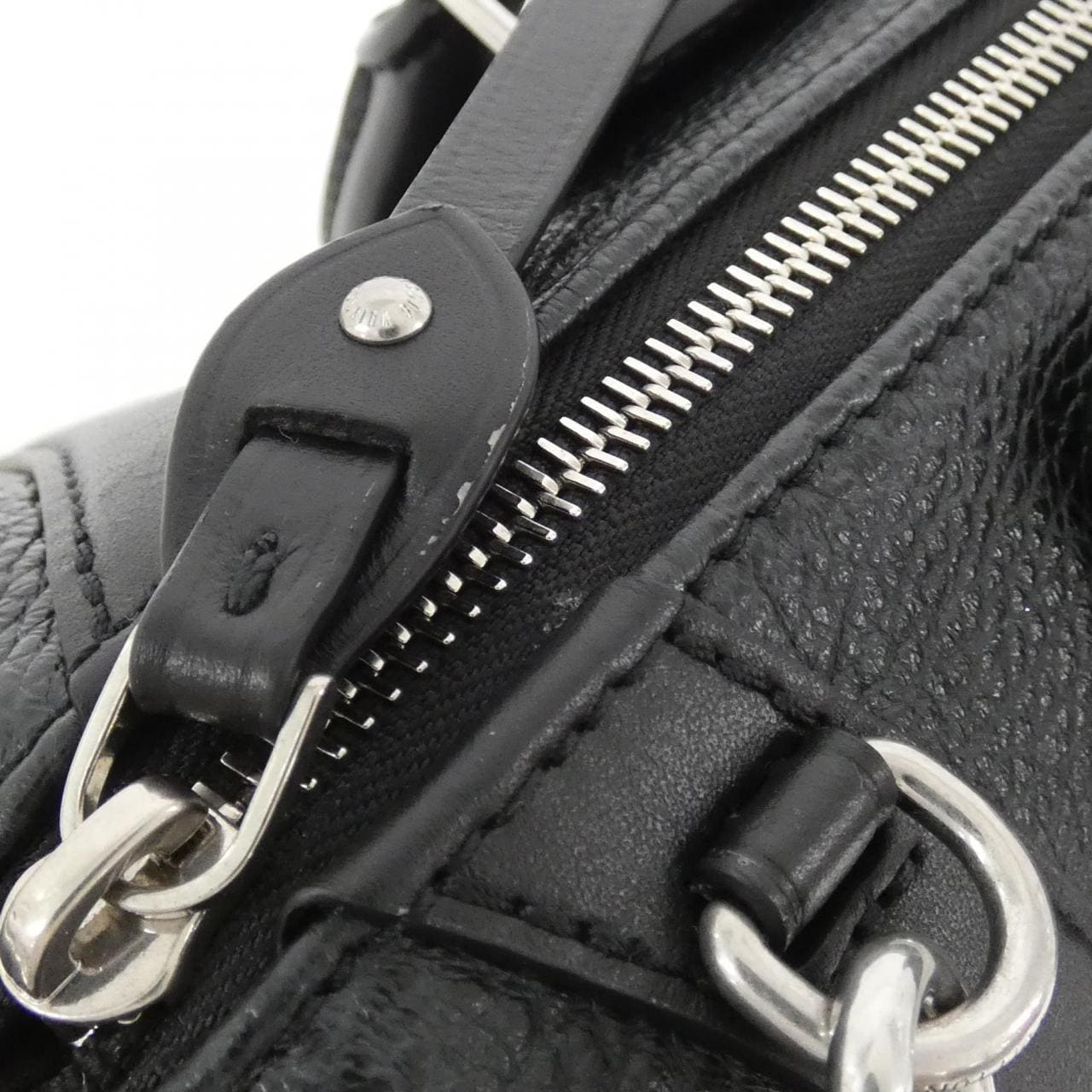 LOUIS VUITTON LV Biker MM M14700 包