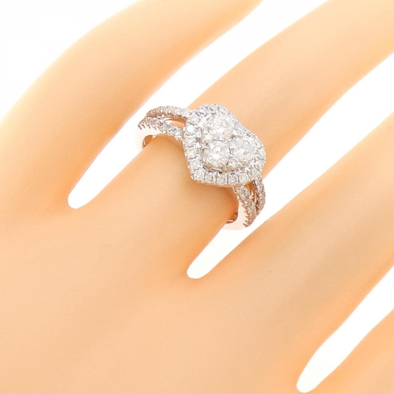 750WG ハート ダイヤモンド リング 0.96CT