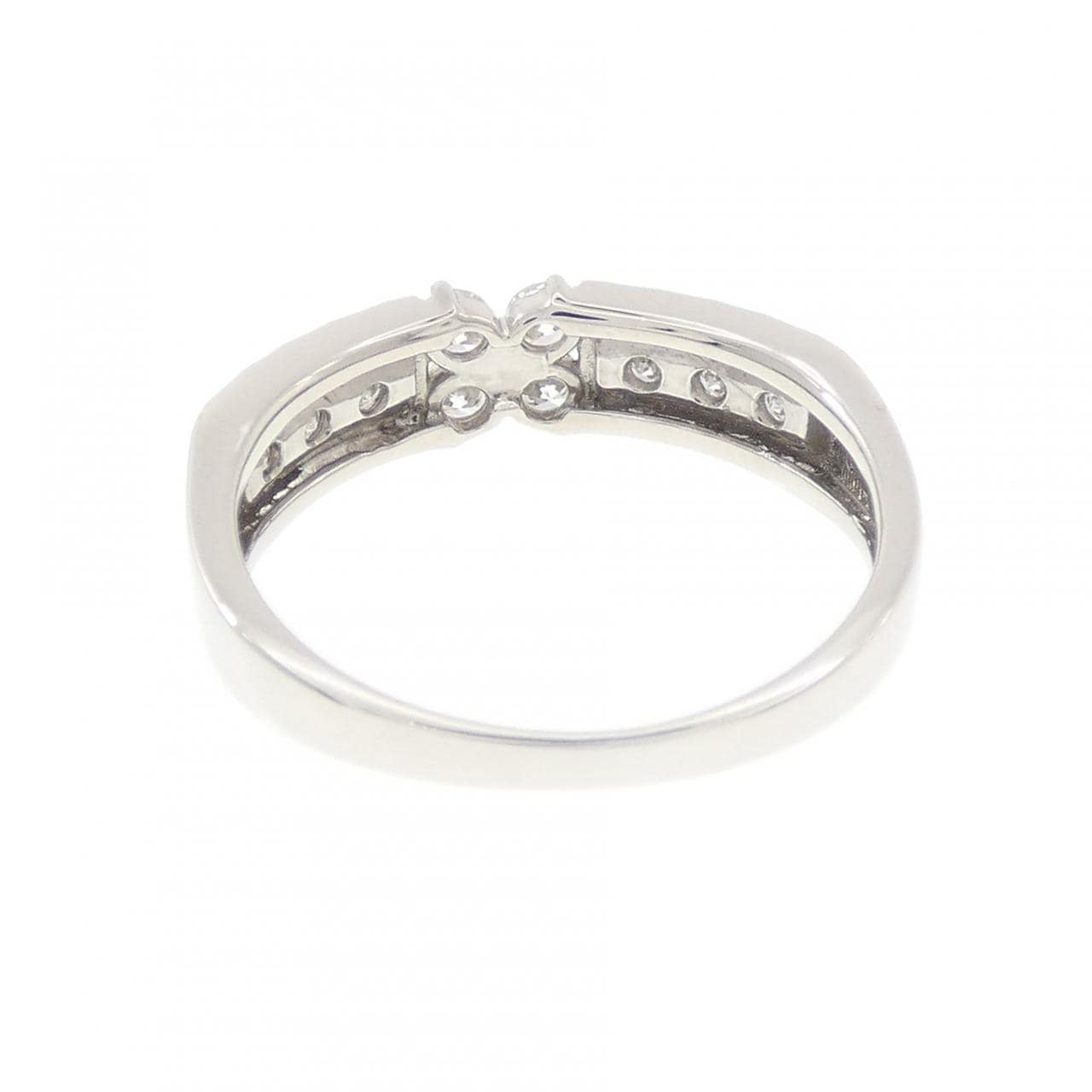PT900 フラワー ダイヤモンド リング 0.21CT