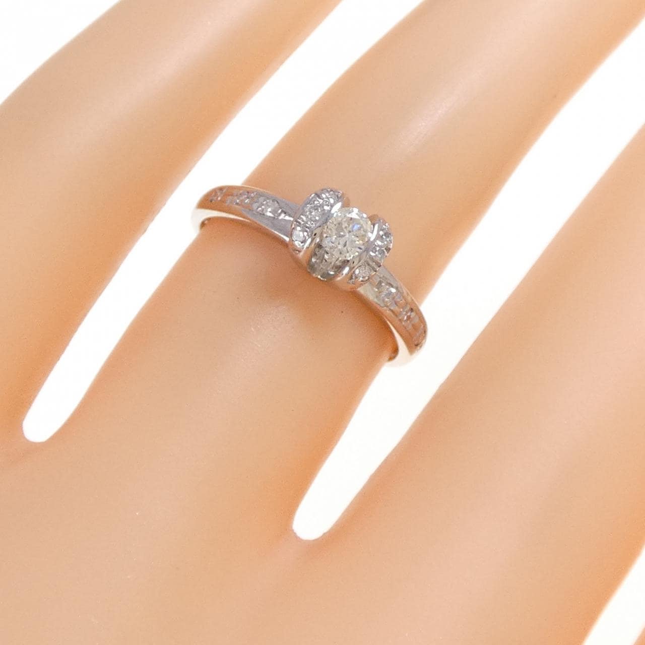 PT900 ダイヤモンド リング 0.13CT
