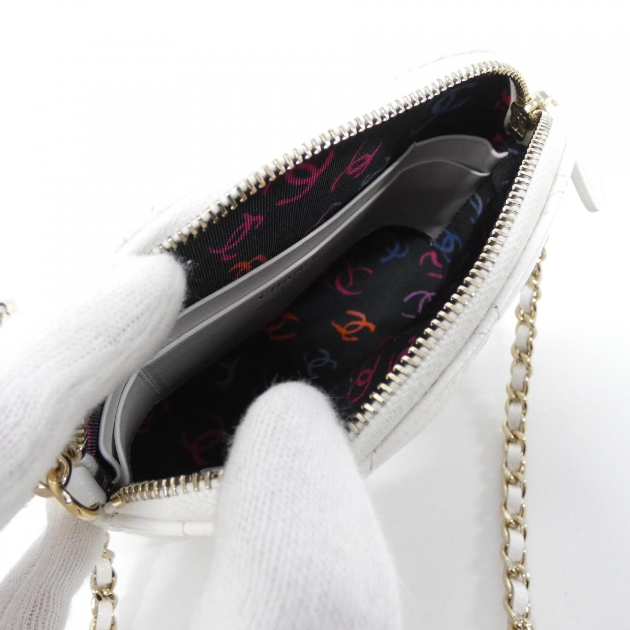 シャネル タイムレスクラシック ライン AP4000 チェーンクラッチ