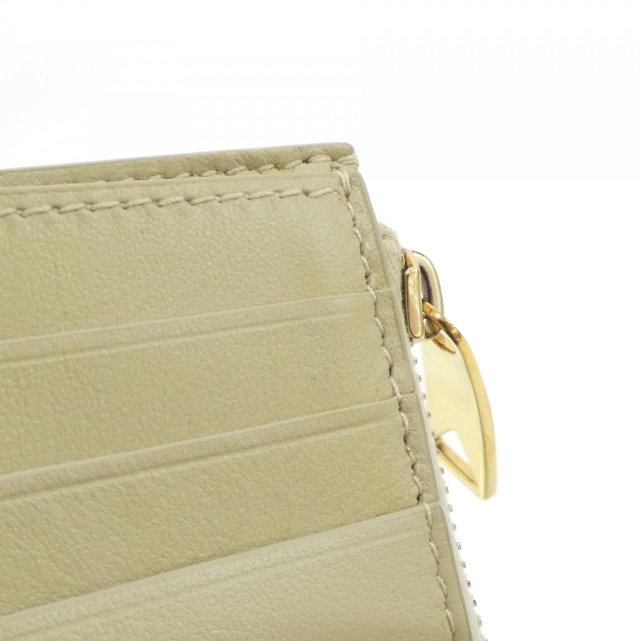 ボッテガヴェネタ 651381 VCQC4 財布