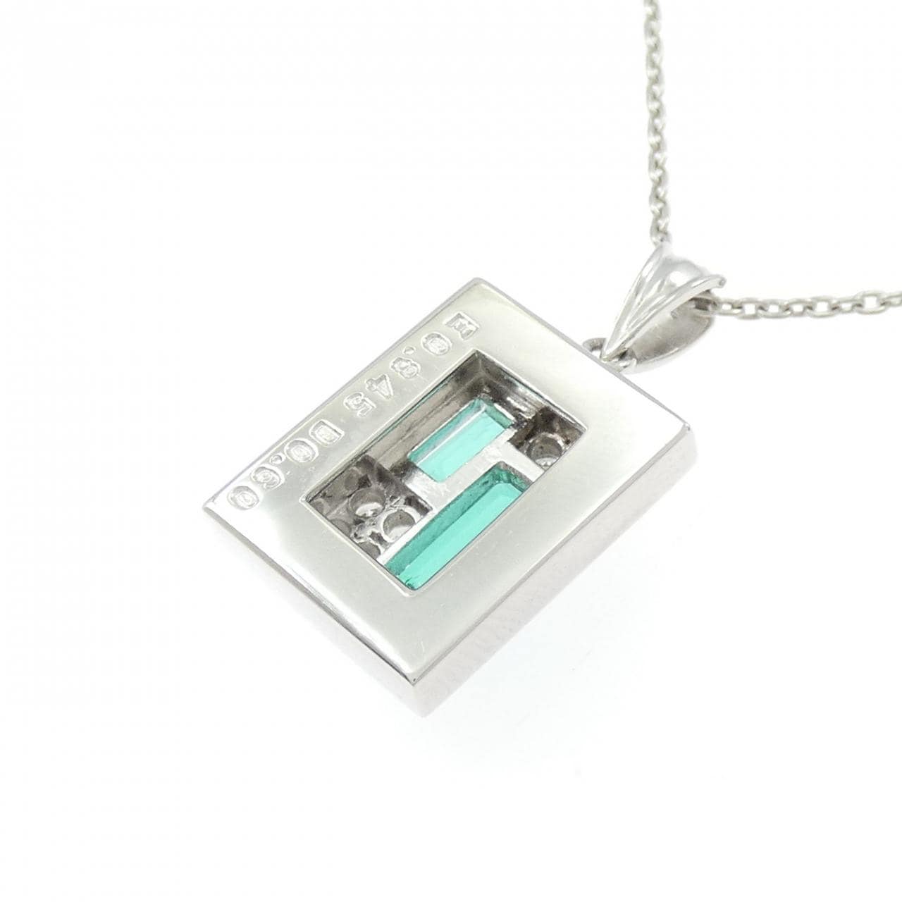PT900/PT850 エメラルド ネックレス 0.845CT