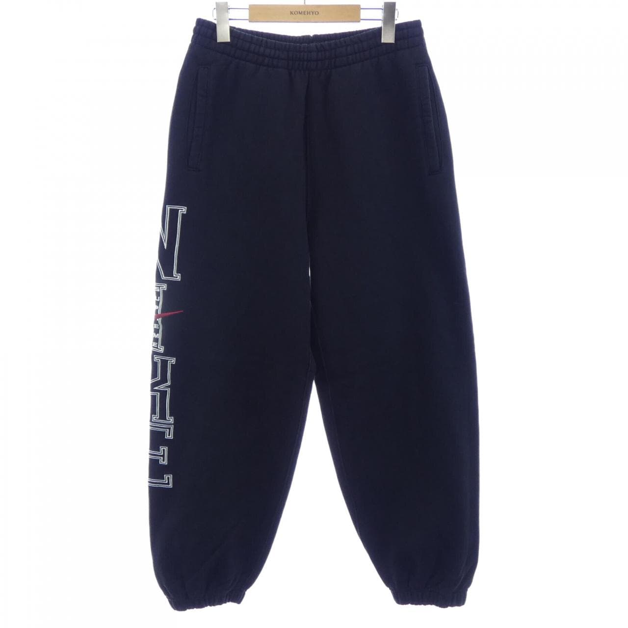ナイキシュプリーム NIKE×SUPREME FQ0768-010 パンツ