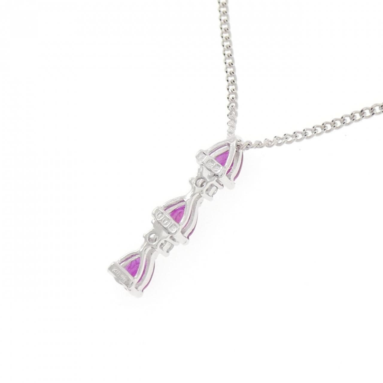 K18WG ルビー ネックレス 0.66CT