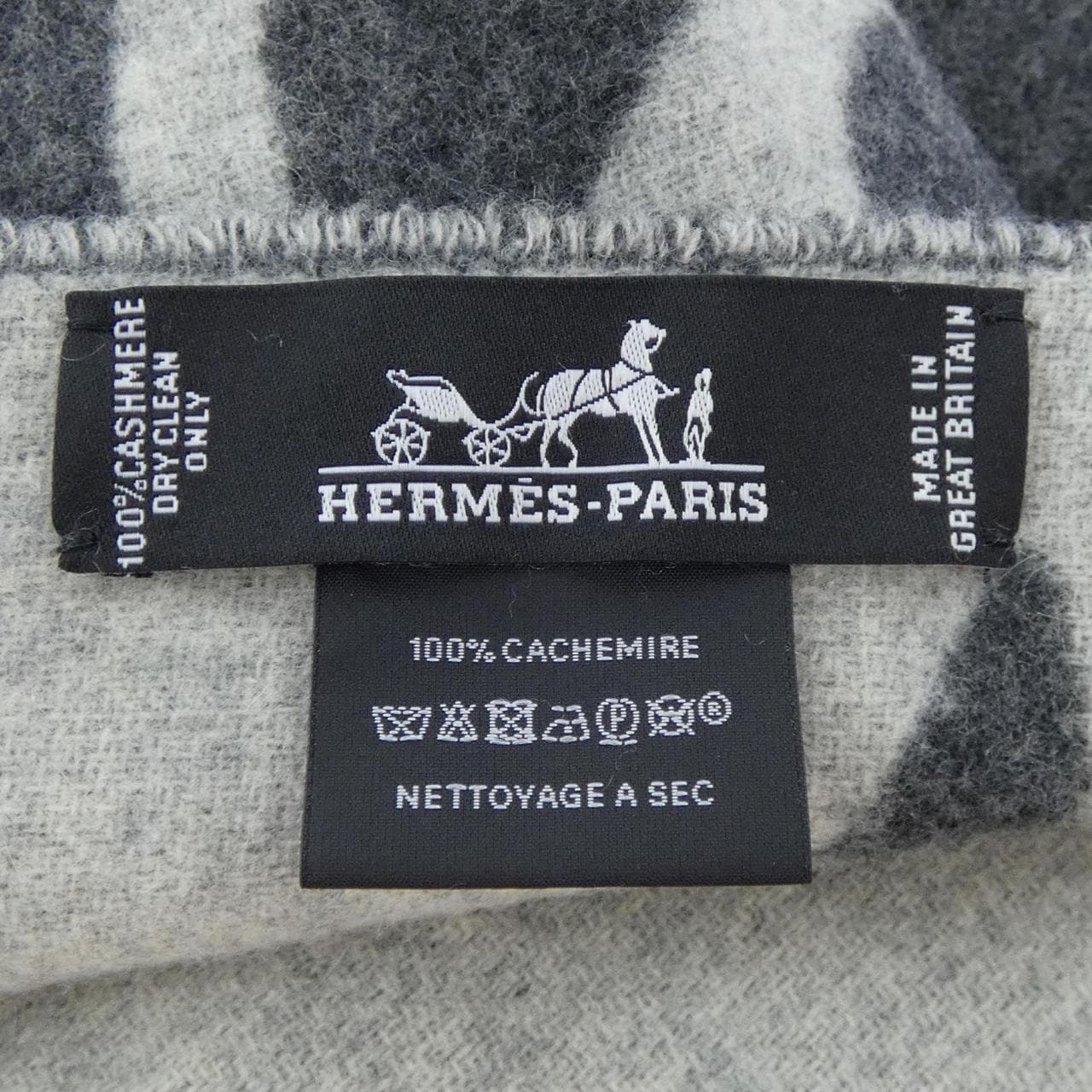エルメス HERMES BOUCLES ET CAMAILES H259078S カマイユ MUFFLER