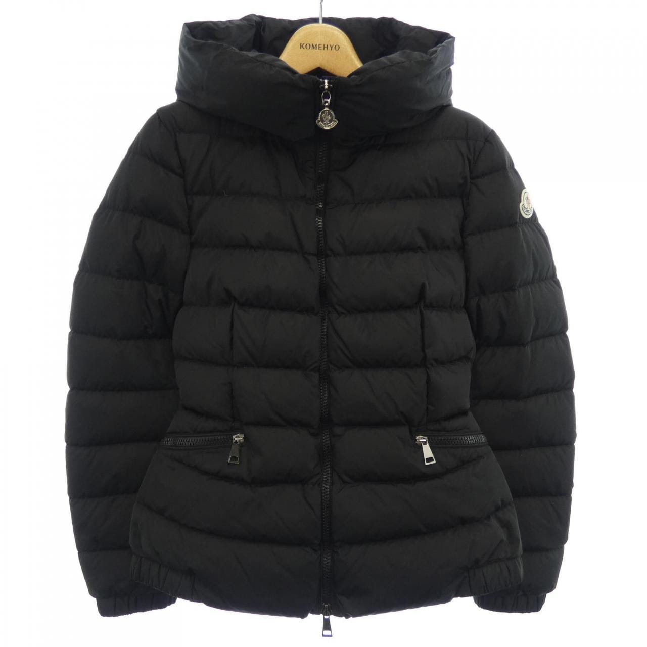 モンクレール MONCLER ダウンジャケット