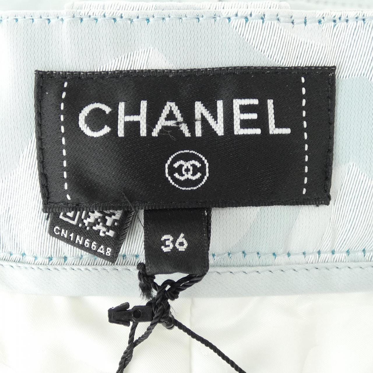 シャネル CHANEL P73223V64838 22N パンツ