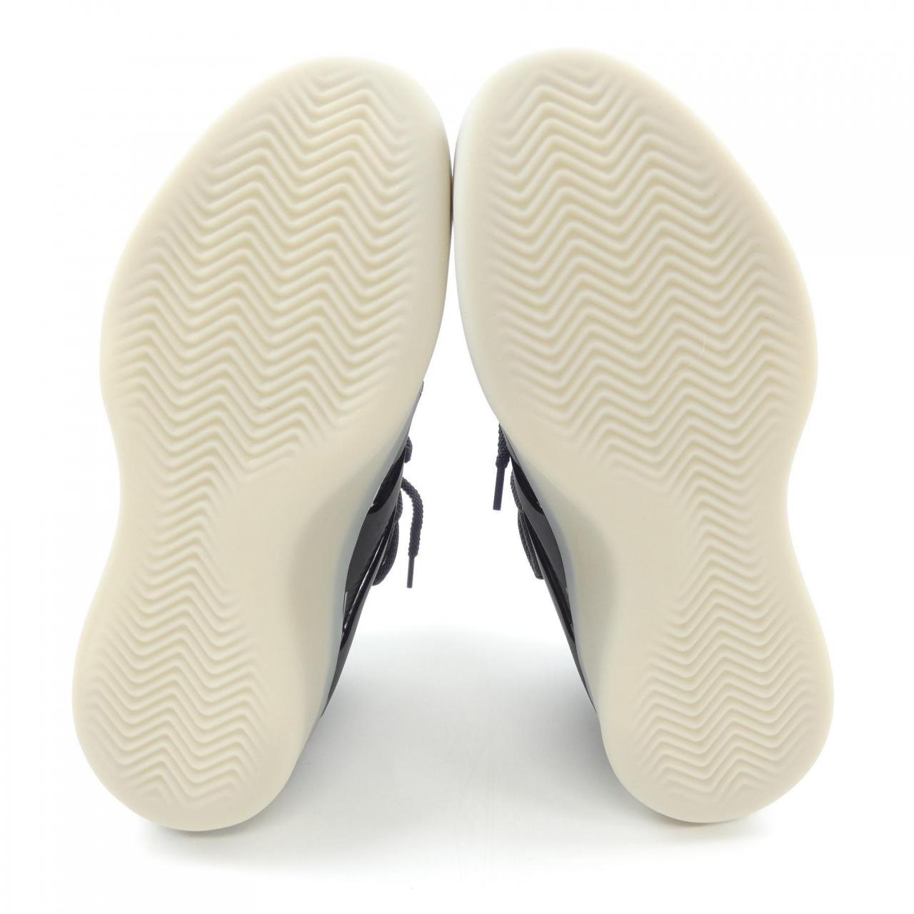 アディダス ADIDAS スニーカー