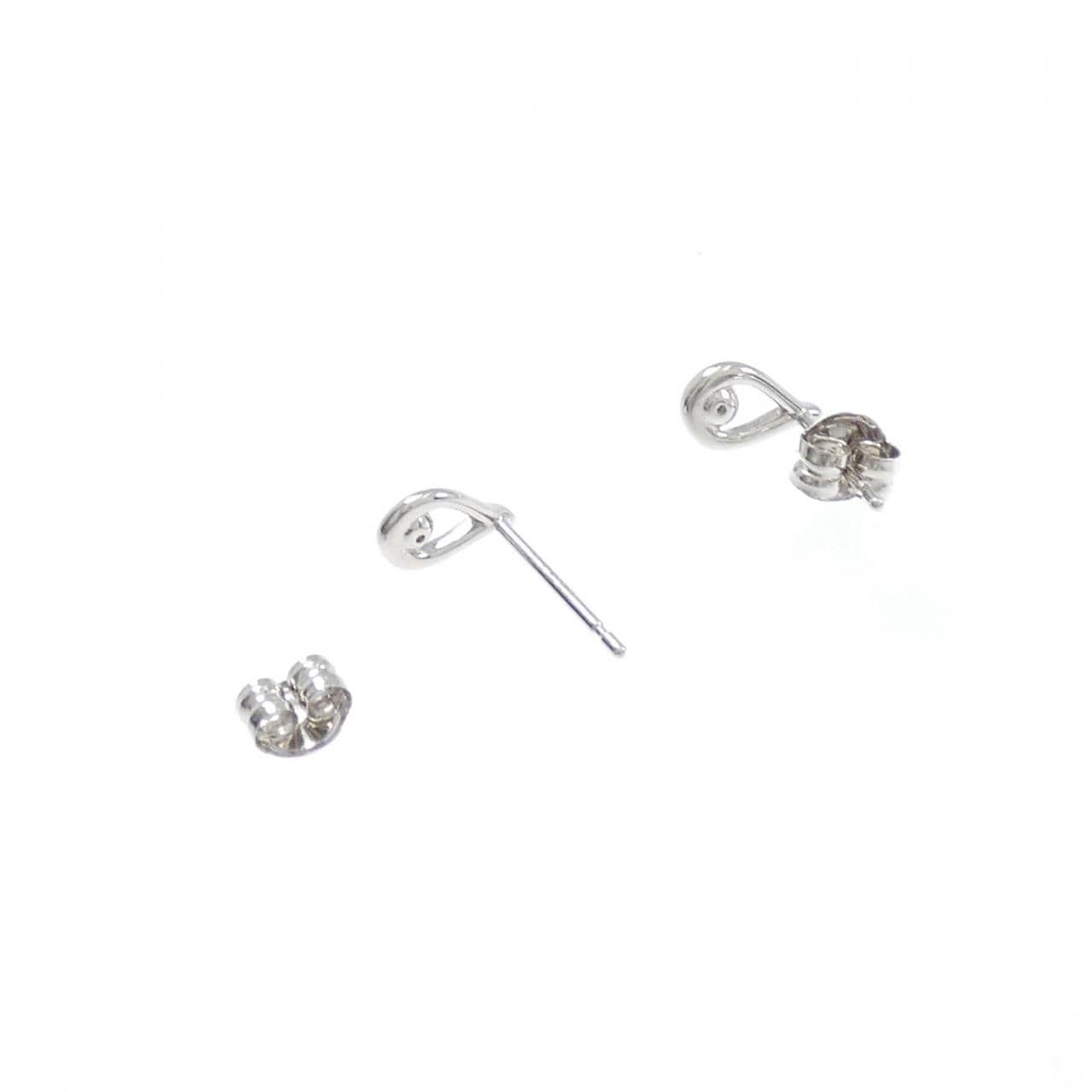 4゜C ダイヤモンド ピアス