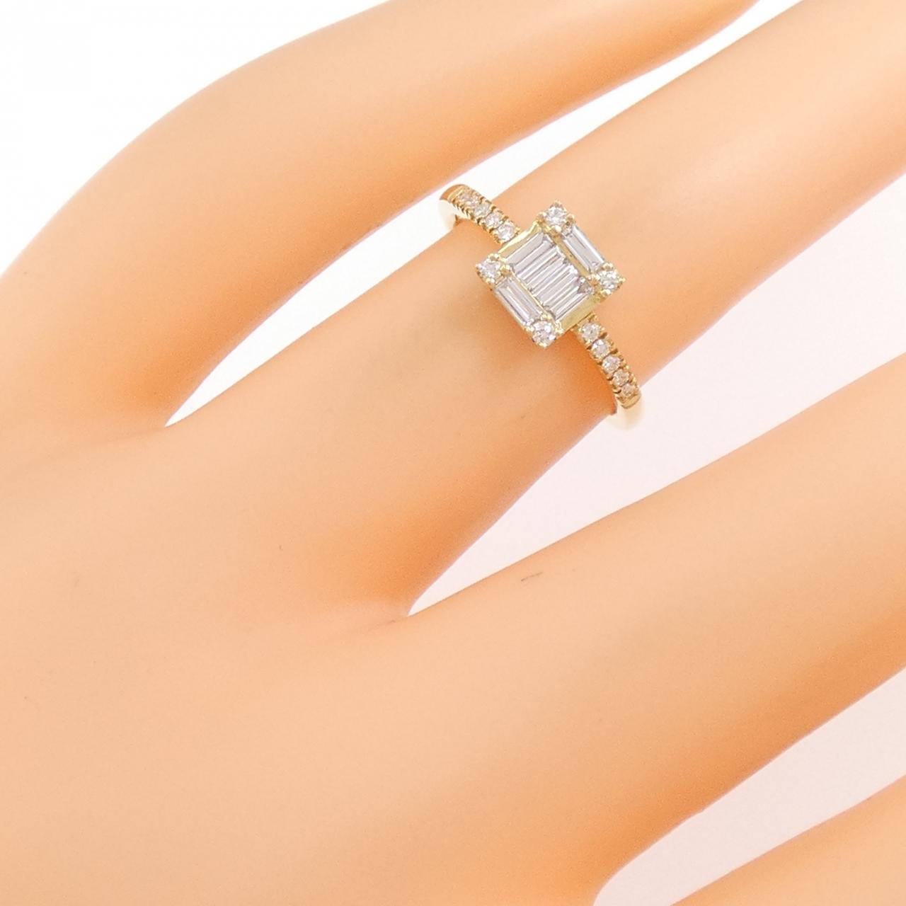 BELLESIORA方形戒指 0.22CT