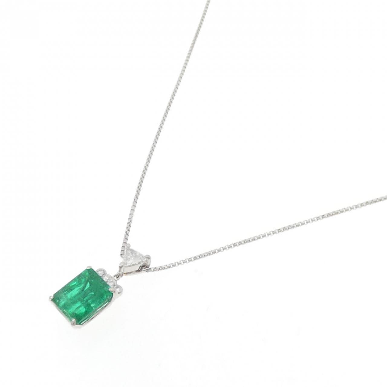 PT900/PT850 エメラルド ネックレス 3.94CT