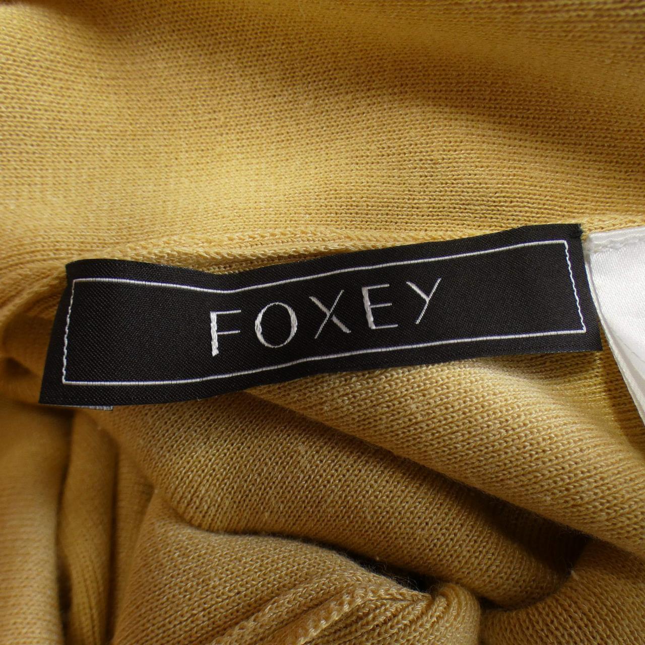 フォクシー FOXEY トップス