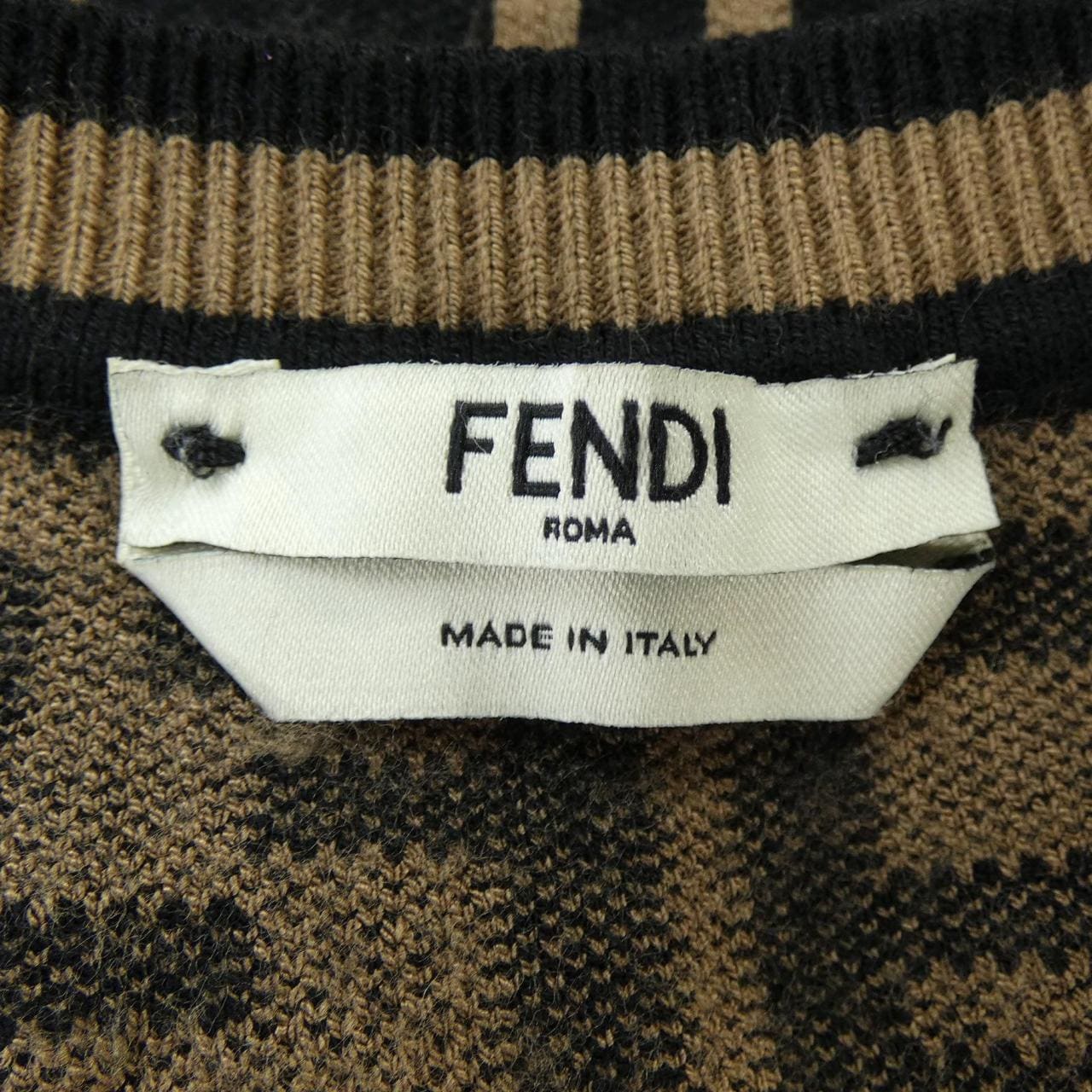 フェンディ FENDI FFモチーフ FZY702 A5QG ニット