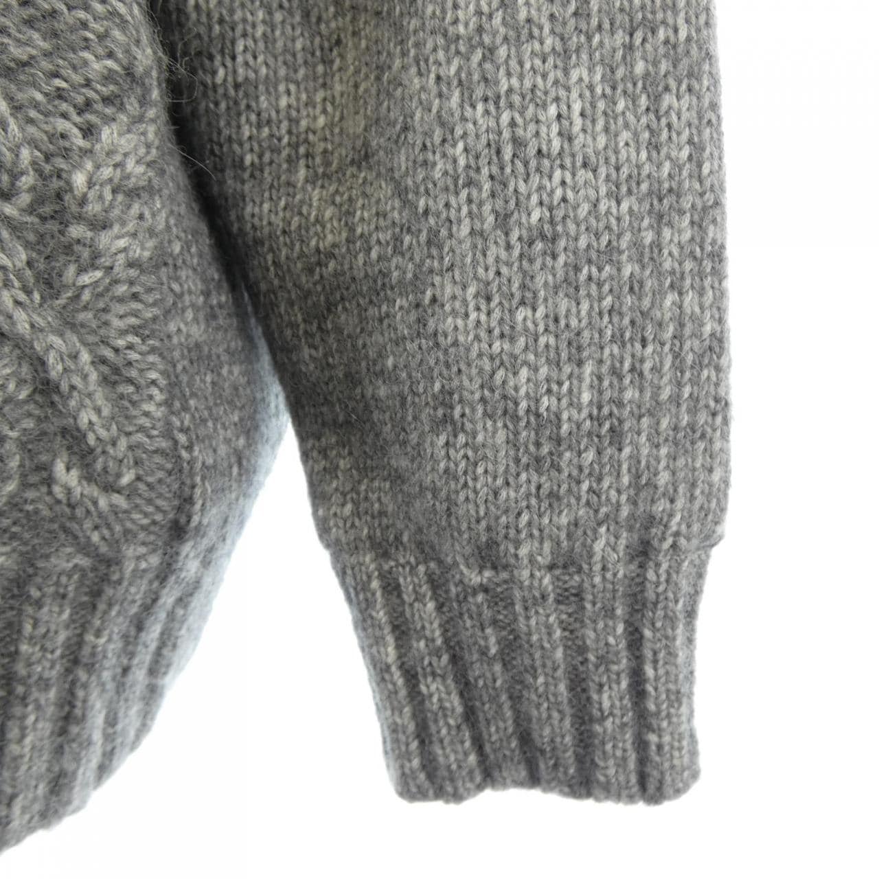 アクアスキュータム Aquascutum カーディガン