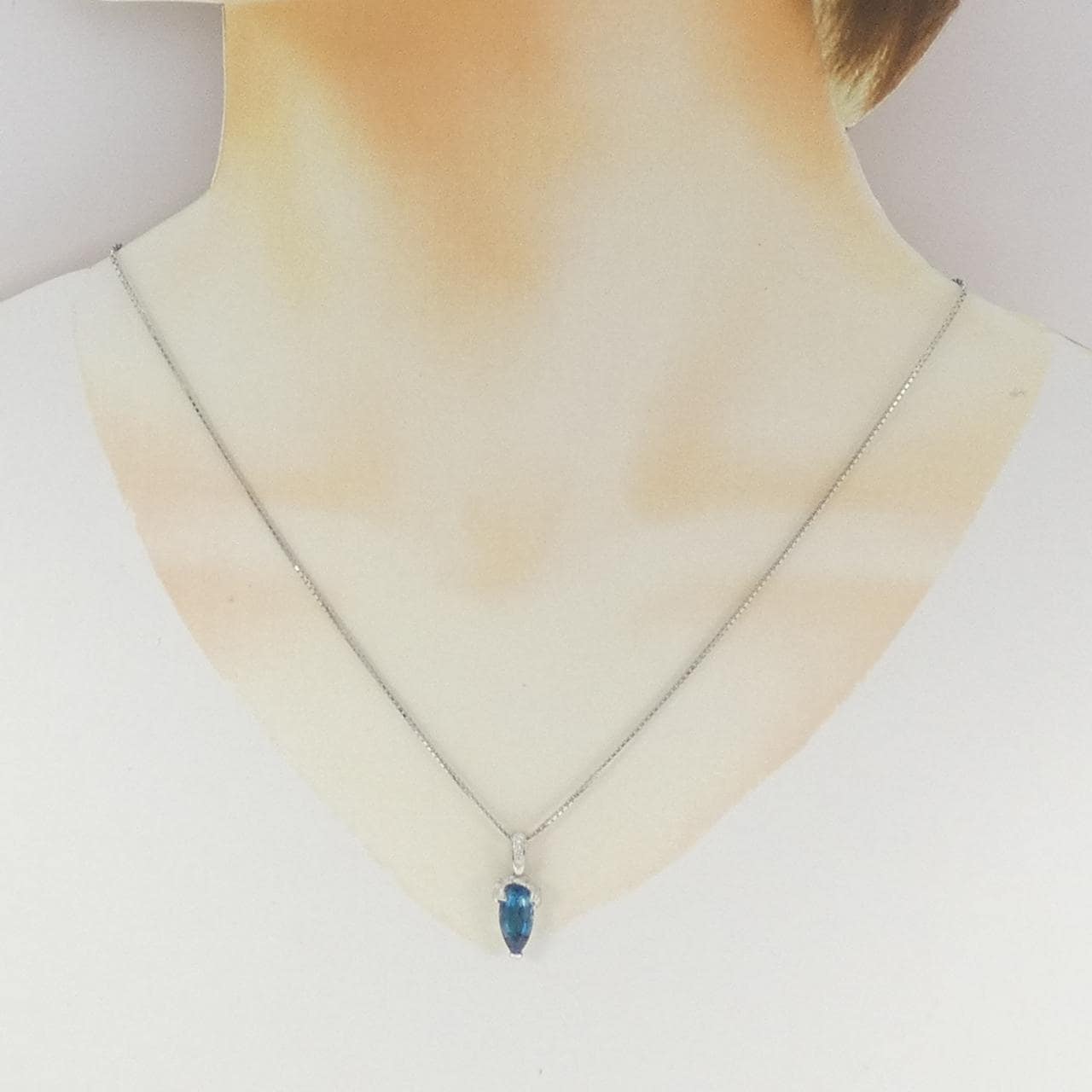 PT900/PT850 ブルートパーズ ネックレス 2.20CT