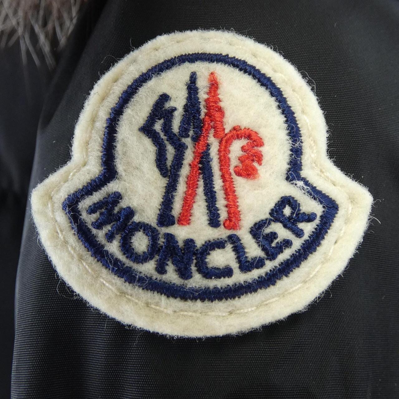 モンクレール MONCLER ダウンコート