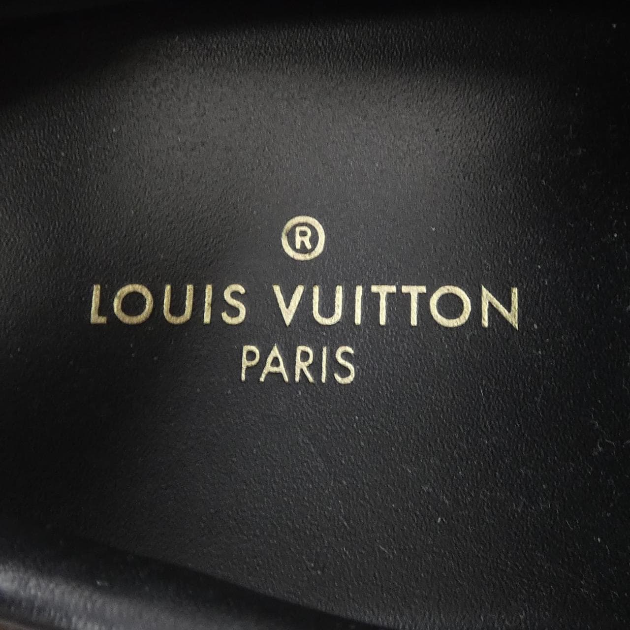 ルイヴィトン LOUIS VUITTON スニーカー