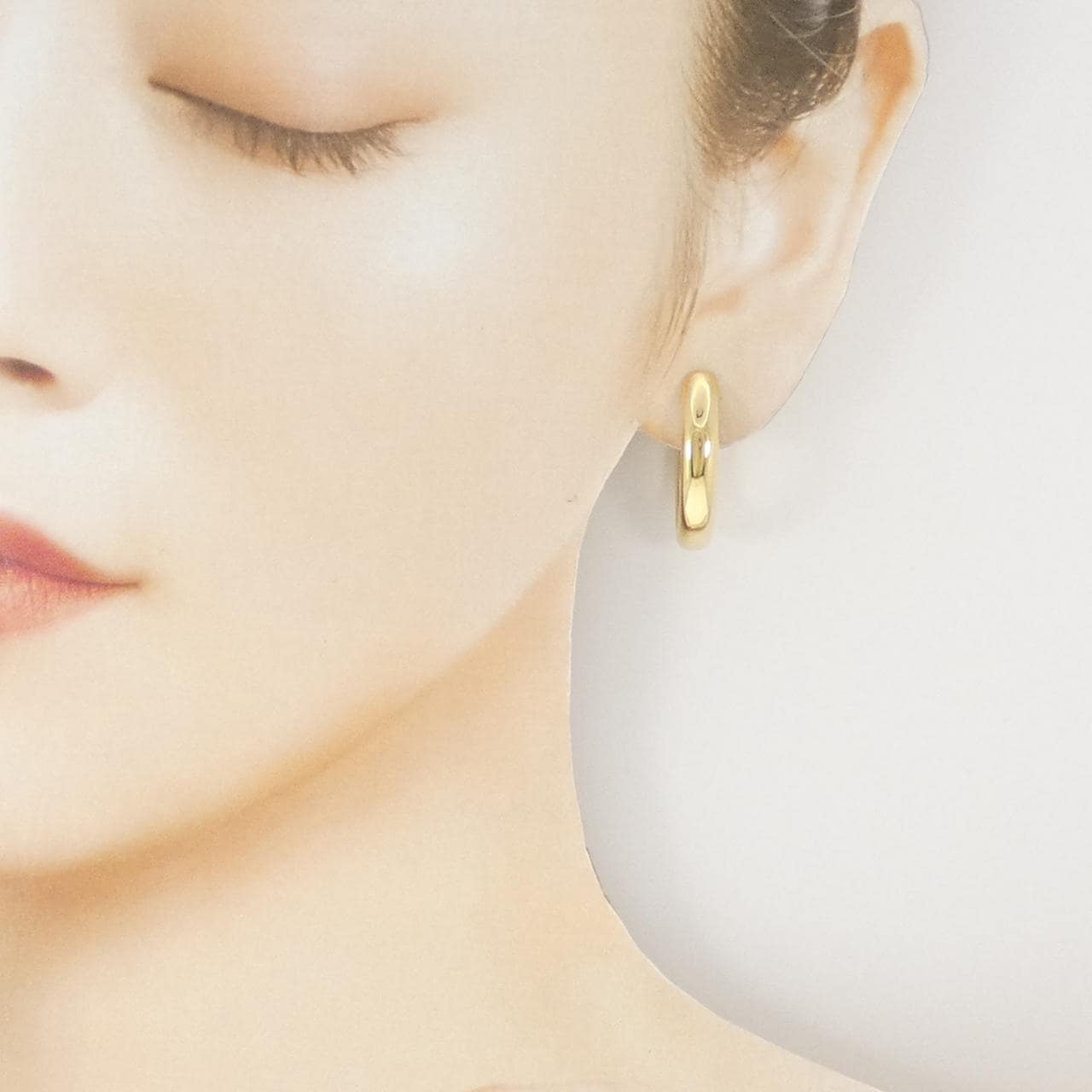 ポメラート 750YG イヤリング