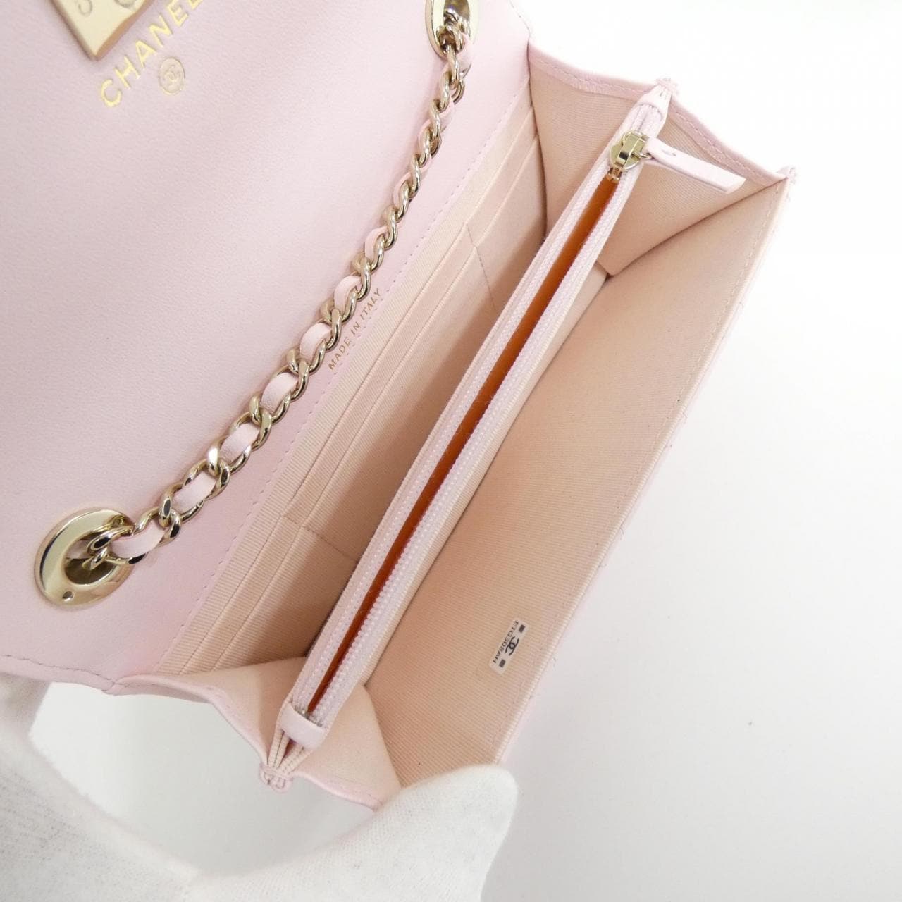 シャネル AP4184  チェーンクラッチ