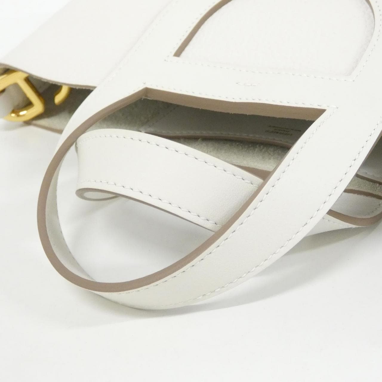 エルメス イン ザ ループ 18cm 084274CC バッグ