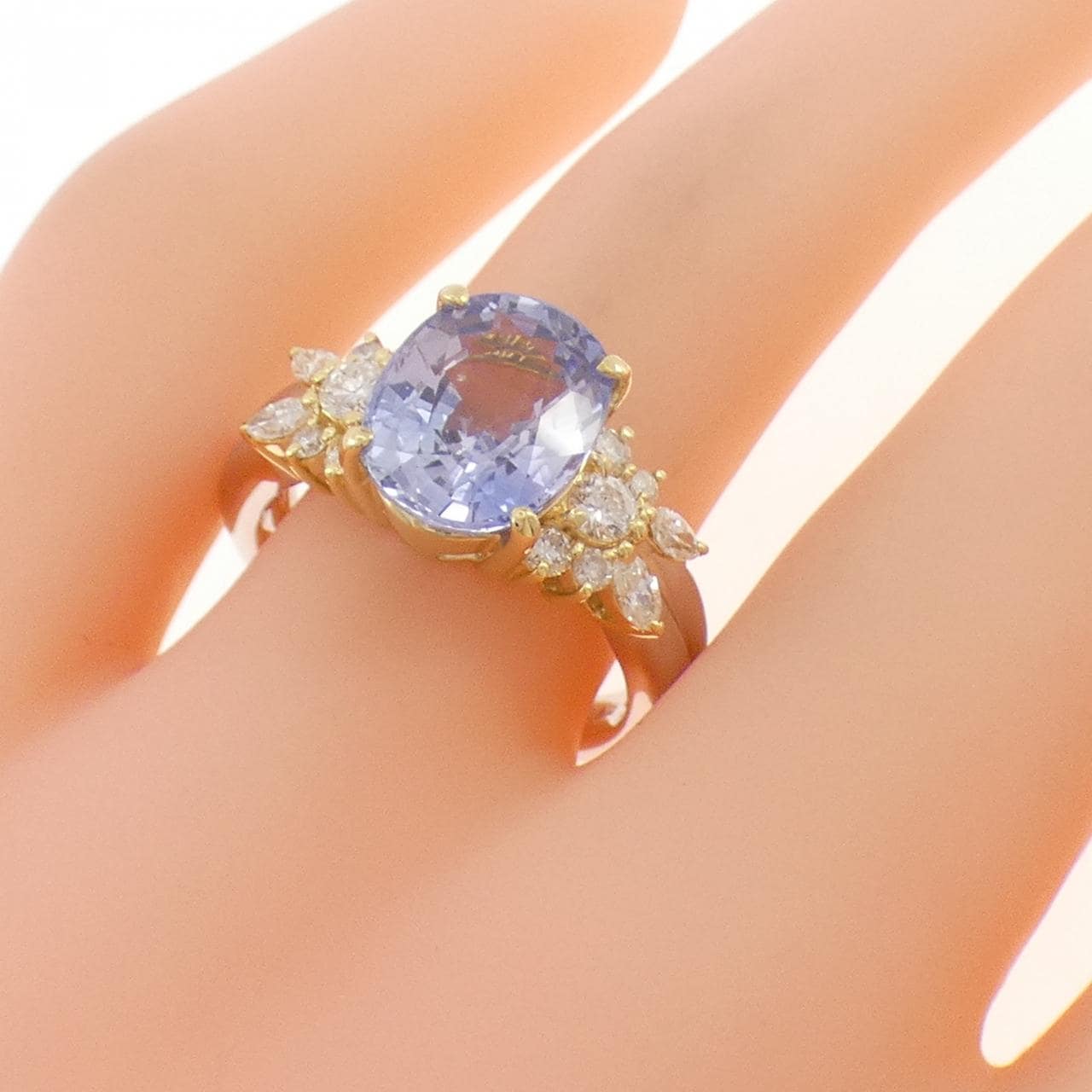 K18YG/PT900 サファイヤ リング 4.13CT