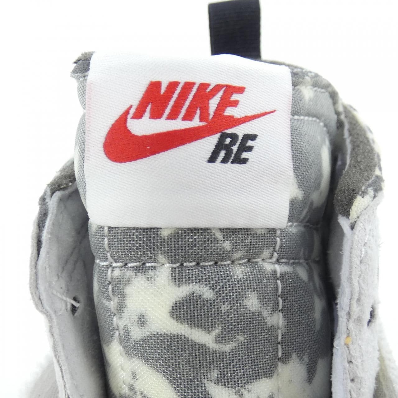 ナイキ NIKE CZ3589-100 スニーカー