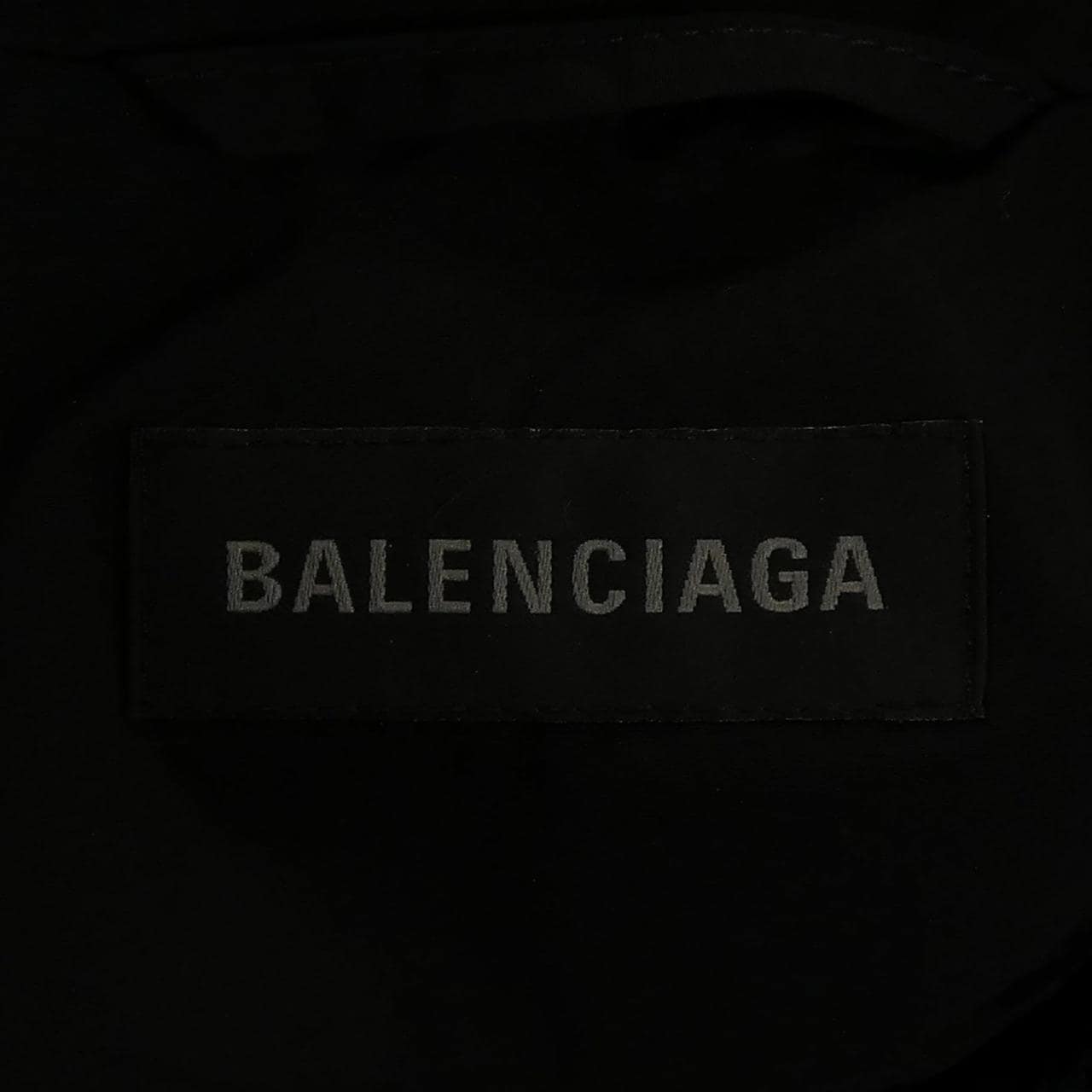 バレンシアガ BALENCIAGA 818552 TPQ38 ブルゾン